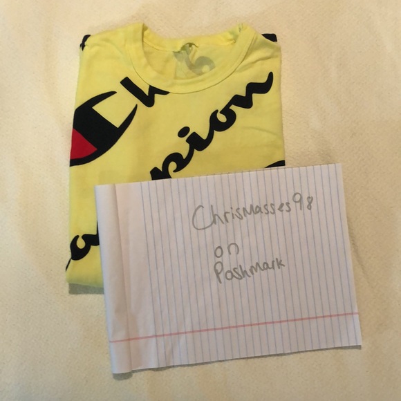 Champion Repeating Logo Streetwear Short Sleeve T-Shirt Size MEDIUM - Picture 6 of 6